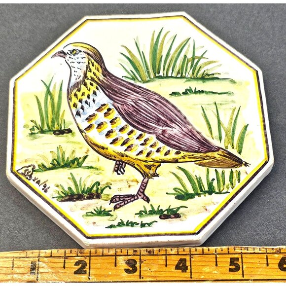 1996 Hand-Painted Ceramic Bird Set Of 2 Octagonal Cork Back Signed Art 6x6 - Picture 7 of 8